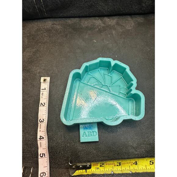 Cheer Horn Silicone Mold for Freshies/Resin | DIY Spirit Megaphone Mold - Picture 2 of 5